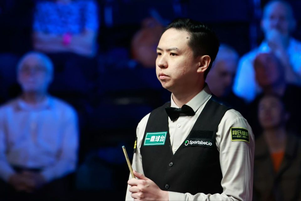 本文围绕 本文围绕