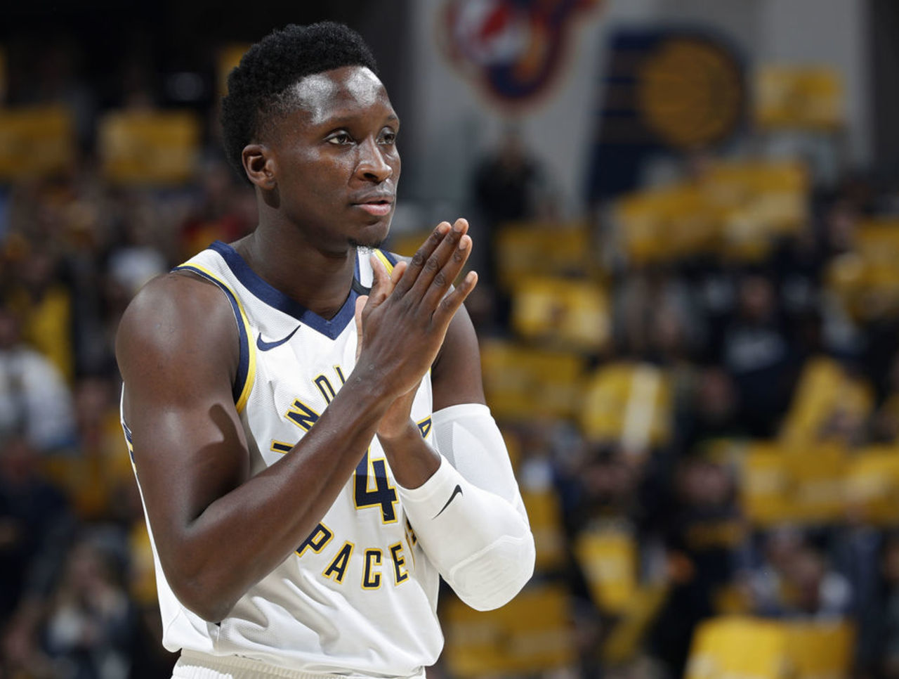 节失误惜败 节失误惜败